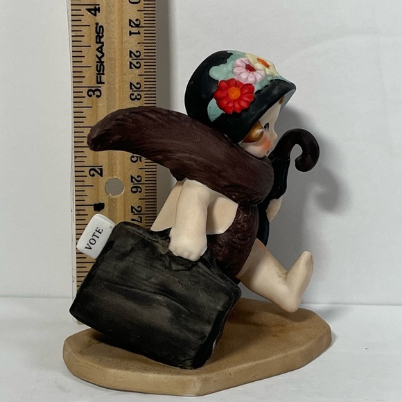 Professional Woman 1985 Heirloom Tradition Children of C.H. 1921 Figurine‎ H1732 - Picture 8 of 8